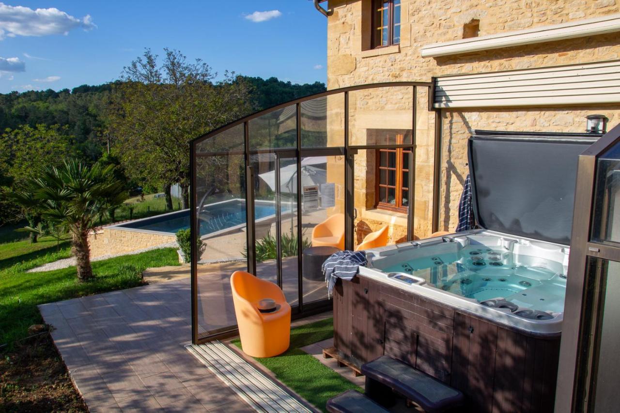 Le Four A Pain, Gite Avec Piscine Et Spa Proche Sarlat Marquay Exterior photo